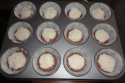 Schoko - Muffins mit Kokos - Herz 115