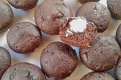 Schoko - Muffins mit Kokos - Herz 80