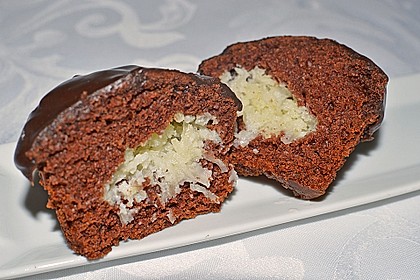 Schoko - Muffins mit Kokos - Herz 15