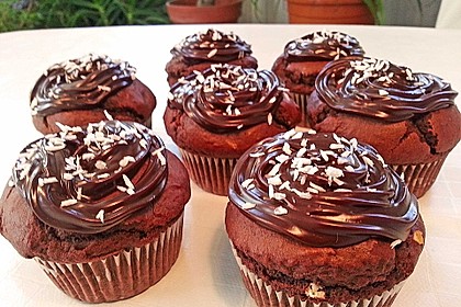 Schoko - Muffins mit Kokos - Herz 20