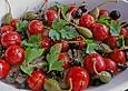 Seeteufel mit Tomaten, Kapern und Oliven