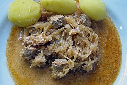 Szegedinger Gulasch mit &Auml;pfeln