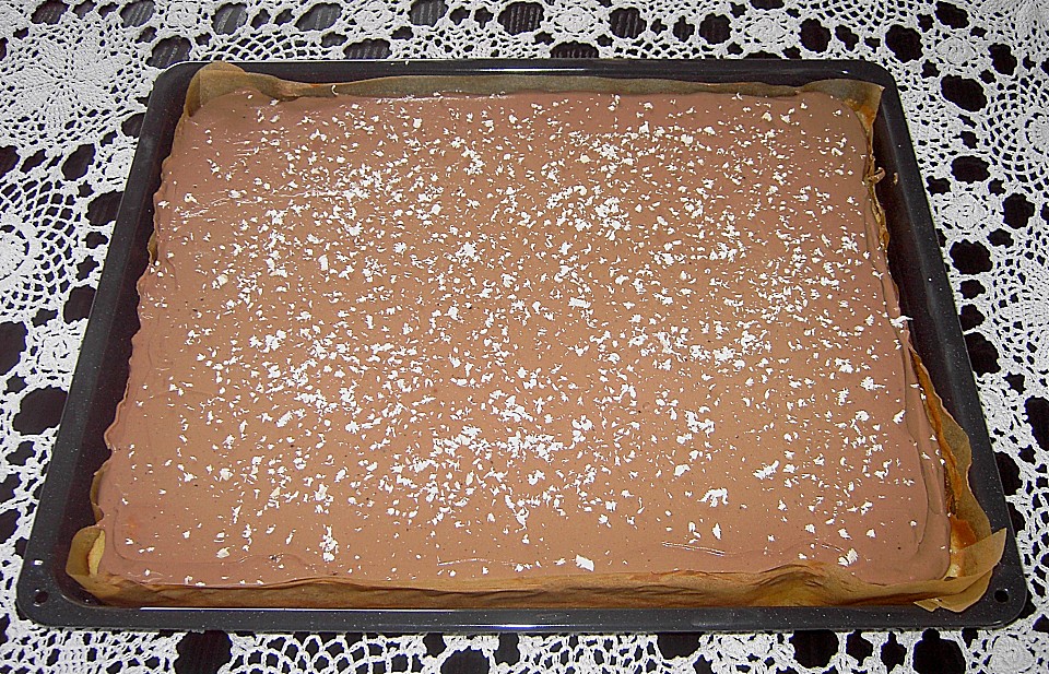 Blechkuchen mit Schokocreme (Rezept mit Bild) von Toshibabe | Chefkoch.de