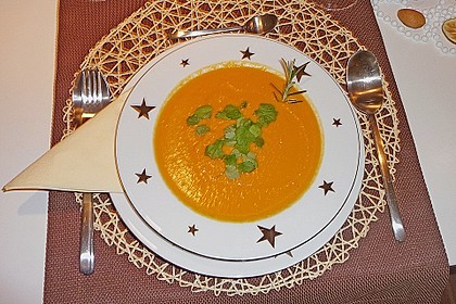Hawaiianische Kokos - Ingwer - Karottensuppe 9