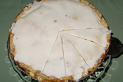 Gedeckter Apfelkuchen mit Guss 11