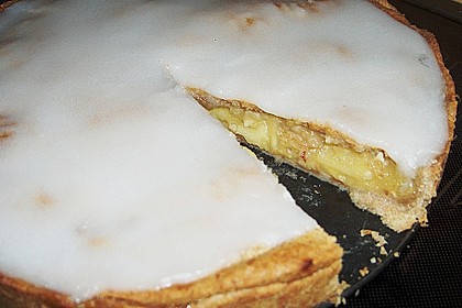 Gedeckter Apfelkuchen mit Guss 12