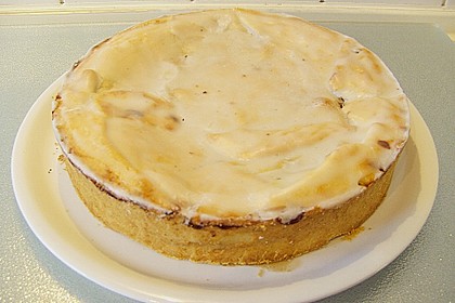 Gedeckter Apfelkuchen mit Guss 16