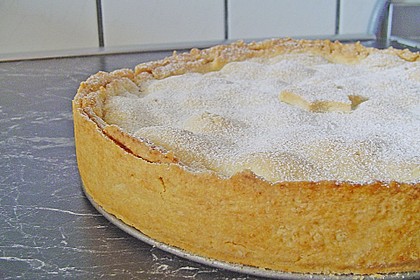 Gedeckter Apfelkuchen mit Guss 18