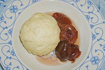 Hefeklöße, süß 5