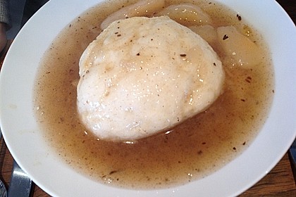 Hefeklöße, süß 9