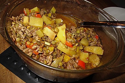 Linsensuppe mit Hackfleisch