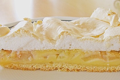 Rhabarberkuchen mit Sahneguss und Baiserhaube 3