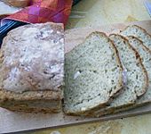 Zucchinibrot mit Schafsk&auml;se (Bild)