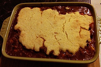 Chili con carne unter Maisbrothaube 3