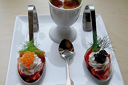 Lachs mit Meerrettichcreme und Garnitur 1