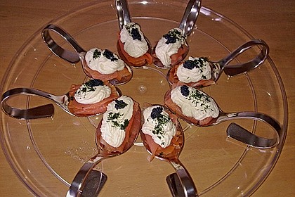 Lachs mit Meerrettichcreme und Garnitur 6
