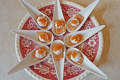 Lachs mit Meerrettichcreme und Garnitur 12