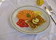 Gebackenes Fischfilet mit Minze - Walnuss - Kruste