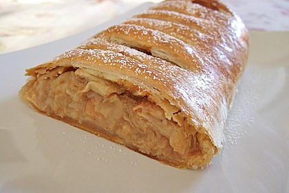 Apfelstrudel à la Marquise
