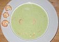 Brokkolicremesuppe mit Garnelen