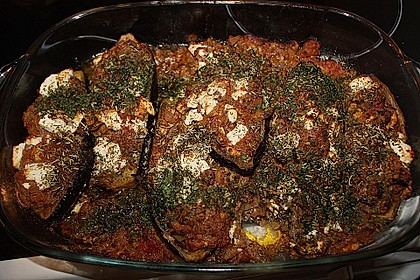 Gef&uuml;llte Auberginen mit Schafsk&auml;se &uuml;berbacken 3