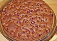Kirschkuchen mit Schokolade und Haseln&uuml;ssen