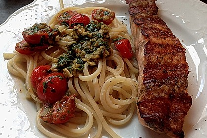 Spaghetti mit Lachs und Kirschtomaten 3