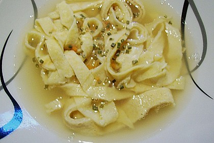 Fritattensuppe 23