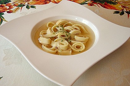 Fritattensuppe 8