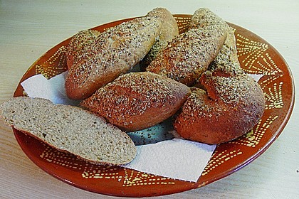 Burgis Kornspitzstangerl 51