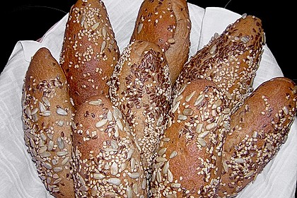 Burgis Kornspitzstangerl 57