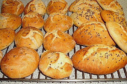Burgis Kornspitzstangerl 46