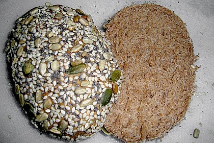 Burgis Kornspitzstangerl 11