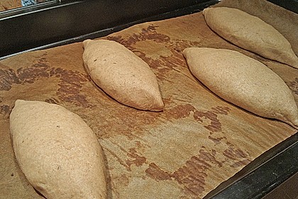 Burgis Kornspitzstangerl 90