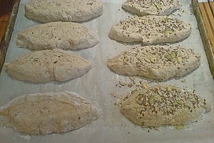 Burgis Kornspitzstangerl 86