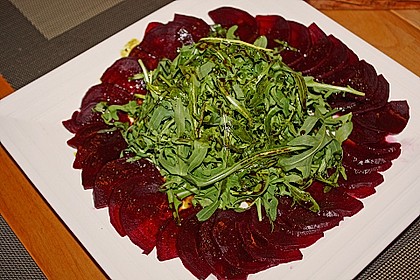 Dekoratives Rote Bete Carpaccio 1