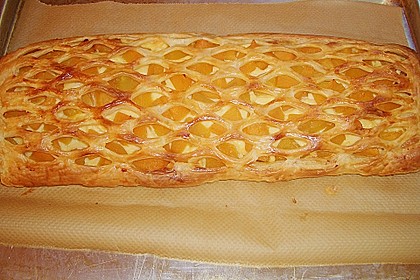 Pfirsichstrudel mit Puddingcreme 15