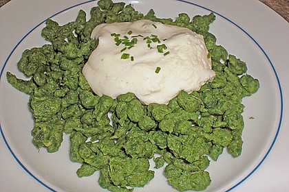 Spinatspätzle mit Sahnesoße 2