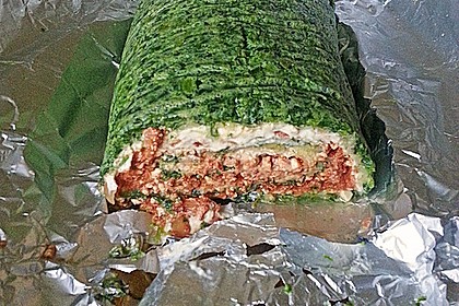 Spinatrolle mit Feta - Füllung 12
