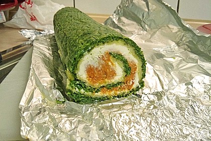 Spinatrolle mit Feta - Füllung 9
