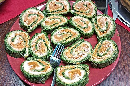 Spinatrolle mit Feta - Füllung 5