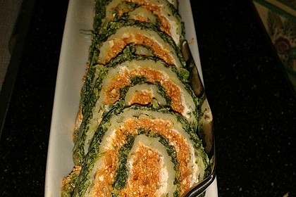 Spinatrolle mit Feta - Füllung 11
