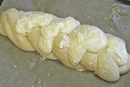 Mamas Topfenzopf 4
