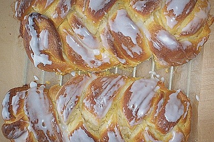 Mamas Topfenzopf 11