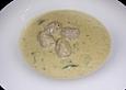 Gem&uuml;secremesuppe mit Br&auml;tkl&ouml;&szlig;chen