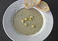 K&auml;sesuppe mit Zucchini