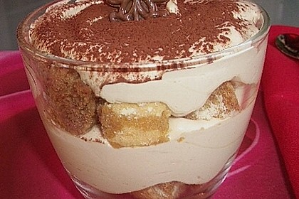 Tiramisu im Glas mit Flip Up