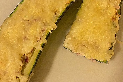 Gefüllte Zucchini 48