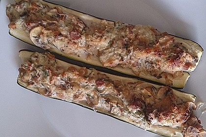 Gefüllte Zucchini 59