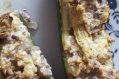 Gefüllte Zucchini 31